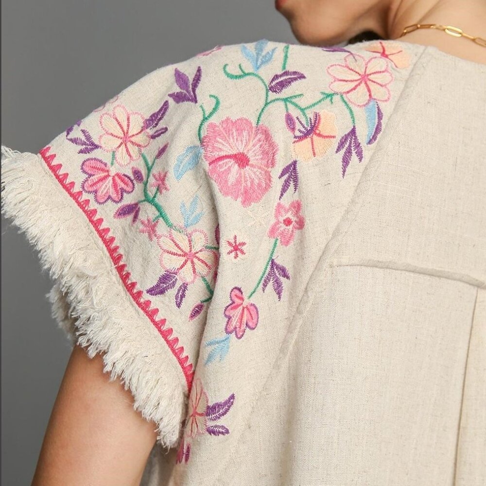 Embroidered Sleeves Linen Cotton Blend Round Neck w/ Frayed High Low Hem - Picture 4 of 15